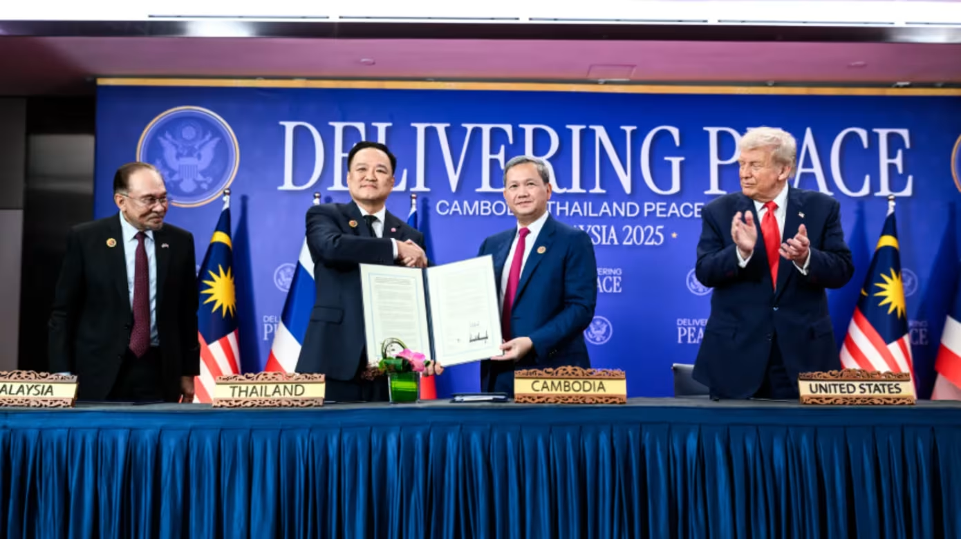 泰国暂停与柬埔寨和平协议称将向美方说明原因| SOSO新闻